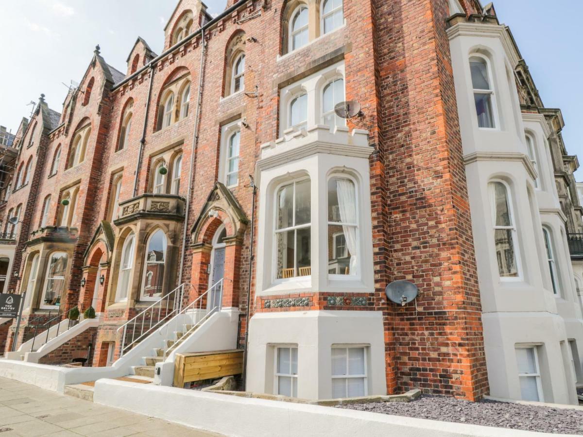 1 Church Square Whitby Exterior photo